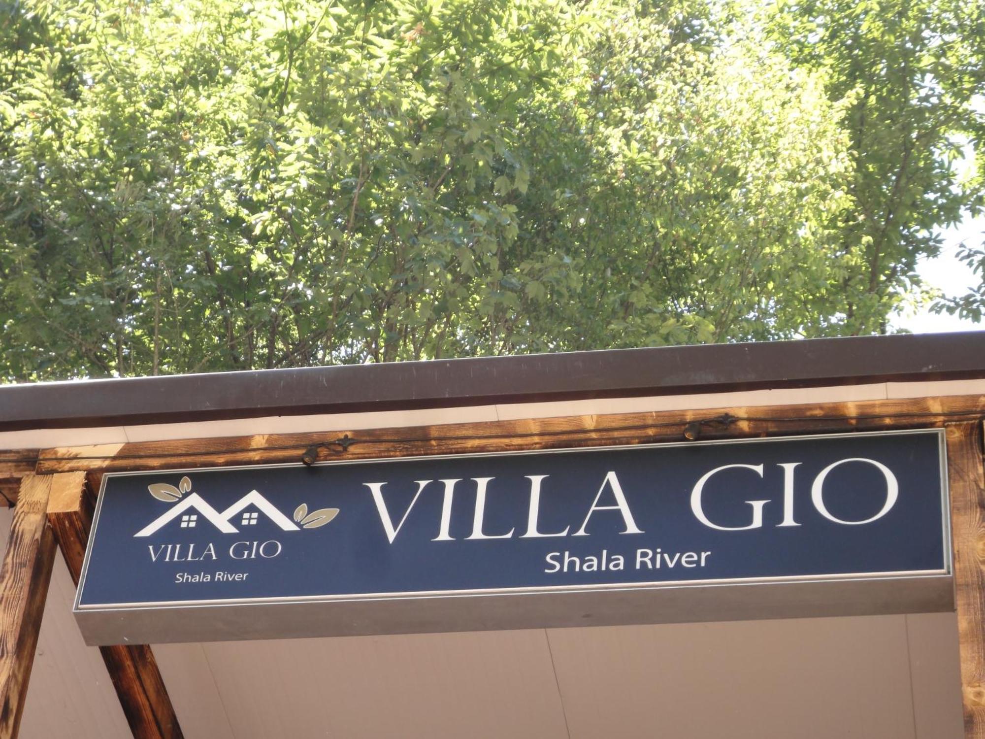 Villa's Gio Shala River Villa *
