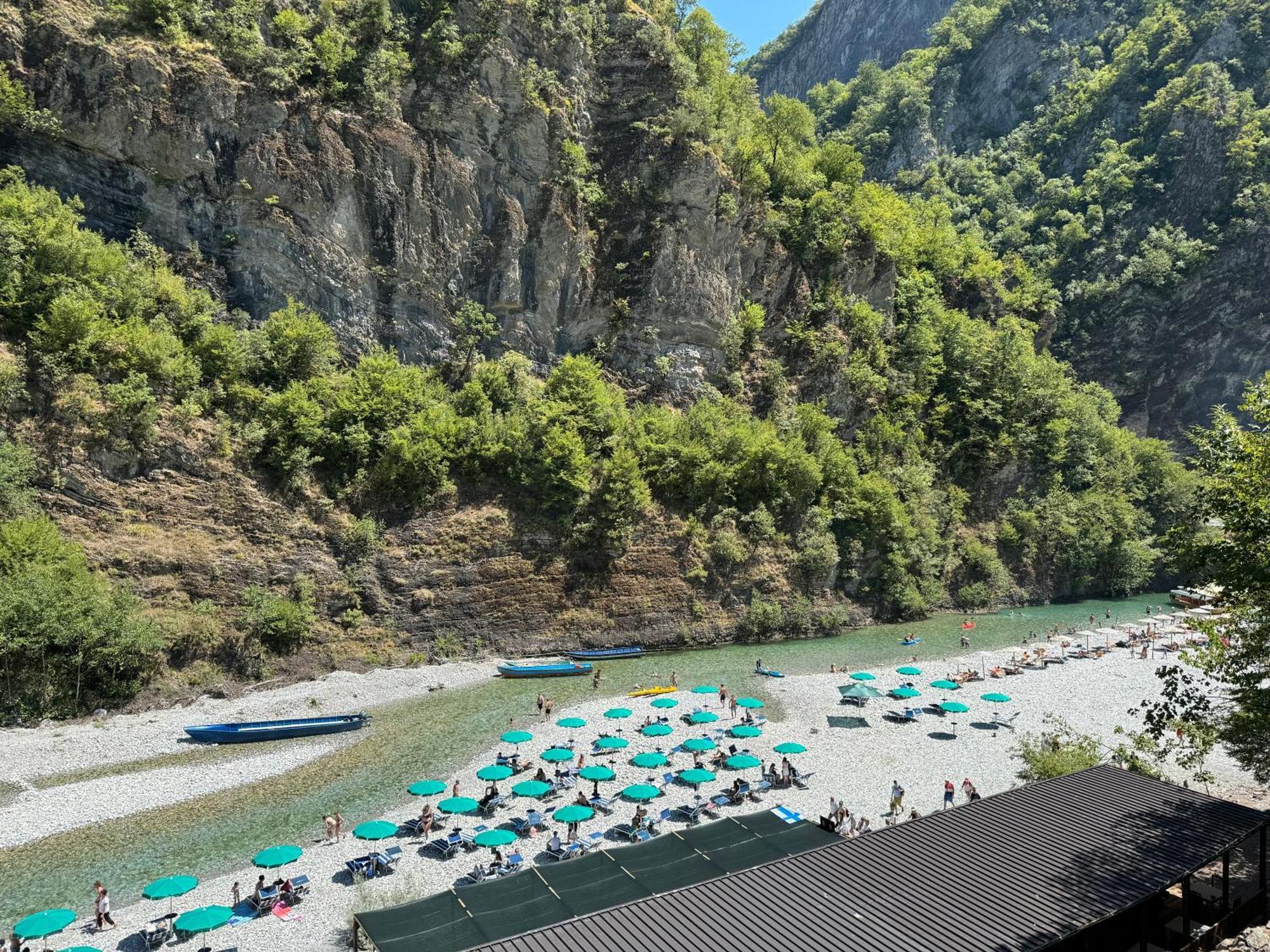 Villa's Gio Shala River
